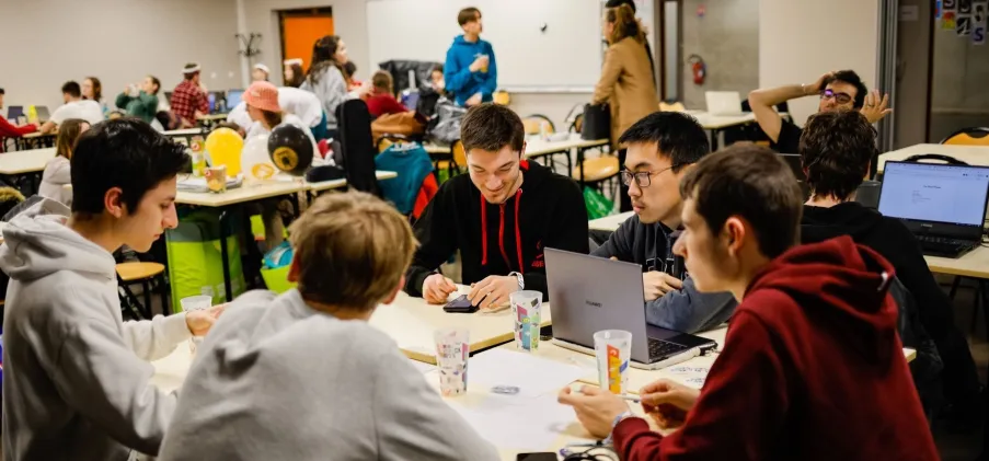 Participez à l'ENSEACK, l'hackathon d'électronique du Val d'Oise édition 2024 !