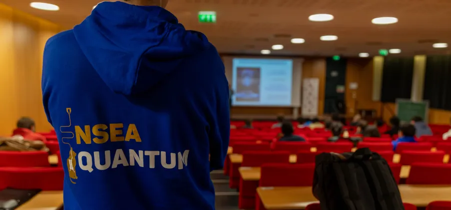 La physique quantique au coeur d'une conférence à l'ENSEA - 2025